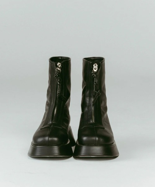 Knuth Marf(クヌースマーフ)の「front zip platform boots(ブーツ・レディース・ブラウン/ブラック・24cm/25cm/23cm)」の6枚目の写真