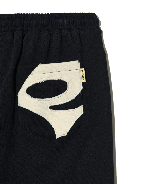 PIECEMAKER(ピースメーカー)の「PCE POCKET APPLIQUE SWEAT PANTS (BLACK)(スウェットパンツ・レディース・その他・SMALL/MEDIUM/LARGE)」の8枚目の写真