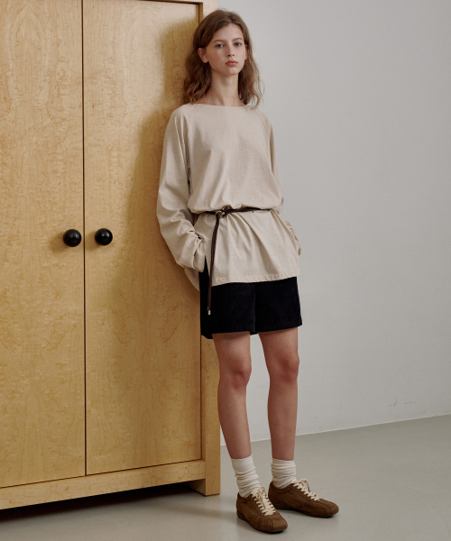 LOSSYROW(ロッシロー)の「Soft Basic Long Sleeve Beige(Tシャツ/カットソー・レディース・ベージュ・FREE)」の2枚目の写真