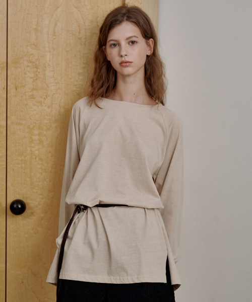 LOSSYROW(ロッシロー)の「Soft Basic Long Sleeve Beige(Tシャツ/カットソー・レディース・ベージュ・FREE)」の3枚目の写真