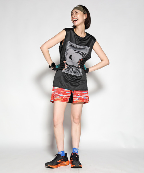 ELDORESO(エルドレッソ)の「Watching Sleeveless / ウォッチングスリーブレス(Tシャツ/カットソー・メンズ・ブラック/ホワイト・MEDIUM)」の10枚目の写真