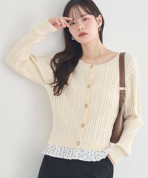 earth music&ecology（アースミュージックアンドエコロジー）の「【2026SS】プリーツレイヤーケーブルニットカーディガン（カーディガン/ボレロ・レディース・グレー/アイボリー/ネイビー・FREE）」の2枚目の写真