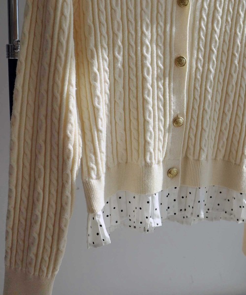 earth music&ecology（アースミュージックアンドエコロジー）の「【2026SS】プリーツレイヤーケーブルニットカーディガン（カーディガン/ボレロ・レディース・グレー/アイボリー/ネイビー・FREE）」の15枚目の写真