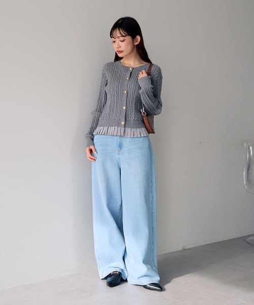 earth music&ecology（アースミュージックアンドエコロジー）の「【2026SS】プリーツレイヤーケーブルニットカーディガン（カーディガン/ボレロ・レディース・グレー/アイボリー/ネイビー・FREE）」の9枚目の写真