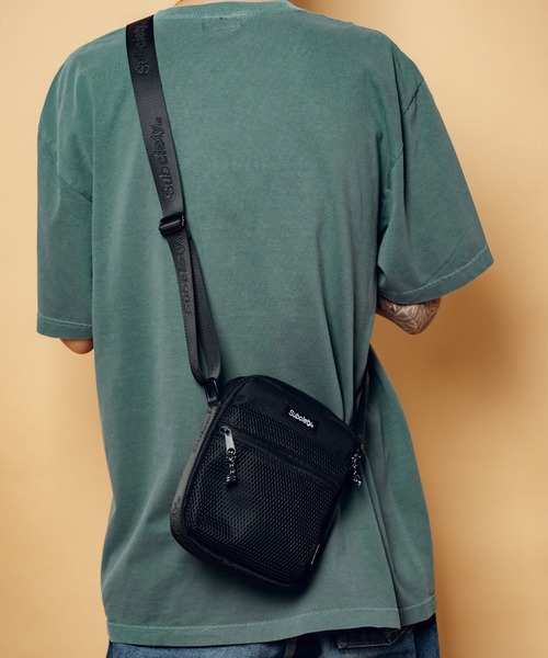 Subciety(サブサエティ)の「Mesh pocket mini shoulder bag(ショルダーバッグ・メンズ・オリーブ/ブラック/ベージュ・FREE)」の5枚目の写真