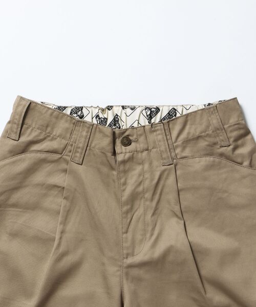 BEN DAVIS(ベンデイビス)の「【BEN DAVIS(ベンデイビス)】CURVE BUGGY WORK PANTS / パンツ ボトムス カーブ タック ワンポイント ツイル(その他パンツ・メンズ・ブラック/ベージュ・SMALL/MEDIUM/LARGE/X-LARGE)」の20枚目の写真