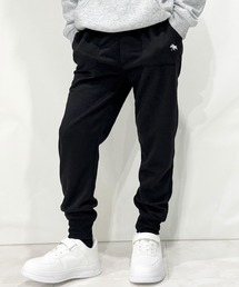 Outfitter lab（アウトフィッターラボ）の「【POLOCHAMPS/ポロチャンプス】ダンボール生地 ワンポイント刺繍 リブパンツ（スウェットパンツ）」