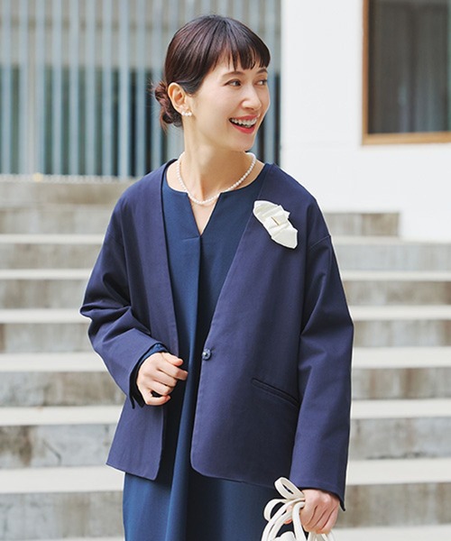 studio CLIP（スタディオクリップ）の「【WEB限定】楽ストレッチボタンジャケット[プラスサイズあり]《オケージョン2026SS》（ノーカラージャケット・レディース・ブラック/ライトベージュ/ネイビー・MEDIUM/LARGE/ﾌﾘｰ(L)）」の3枚目の写真