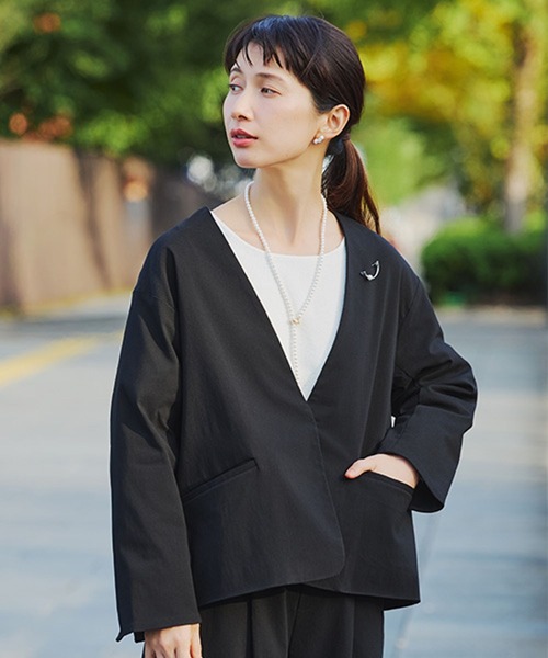 studio CLIP（スタディオクリップ）の「【WEB限定】楽ストレッチボタンジャケット[プラスサイズあり]《オケージョン2026SS》（ノーカラージャケット・レディース・ブラック/ライトベージュ/ネイビー・MEDIUM/LARGE/ﾌﾘｰ(L)）」の2枚目の写真