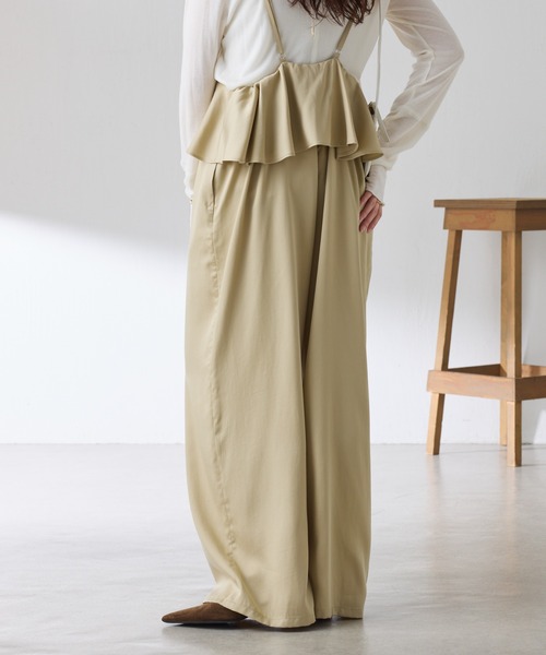 COLLAGE GALLARDAGALANTE（コラージュガリャルダガランテ）の「ラッフルサスペンダーパンツ（その他パンツ・レディース・ブラック/ベージュ・FREE）」の18枚目の写真