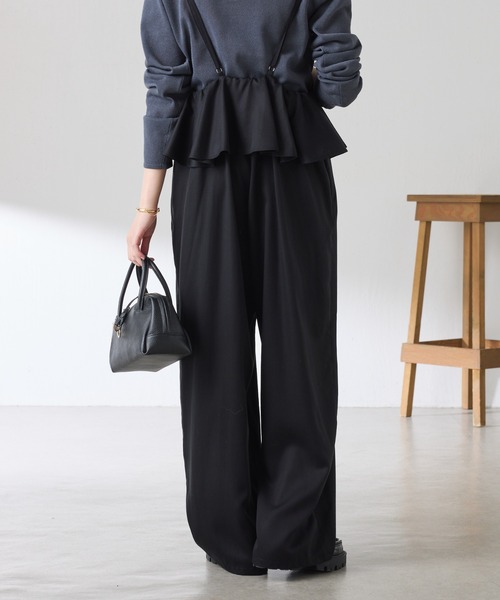 COLLAGE GALLARDAGALANTE（コラージュガリャルダガランテ）の「ラッフルサスペンダーパンツ（その他パンツ・レディース・ブラック/ベージュ・FREE）」の10枚目の写真