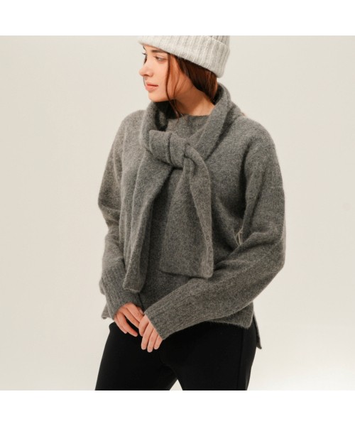 ACUD(アクド)の「Raccoon Fox Round neck Knit _Grey(ニット/セーター・レディース・グレー・FREE)」の1枚目の写真