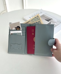 Outfitter lab（アウトフィッターラボ）の「PU多収納パスポートケース お財布（パスポートケース）」