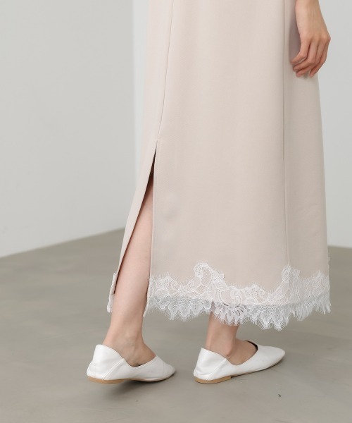 Bab(バブ)の「【選べるサイズ展開】カップ付裾レースキャミワンピース(ワンピース・レディース・ベージュ/チャコールグレー・S/M)」の20枚目の写真