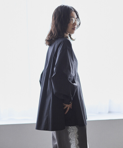 Firsthand（ファーストハンド）の「Firsthand/ファーストハンド フレアシルエット スキッパー バルーンスリーブ シャツ（シャツ/ブラウス・レディース・ミント/ホワイト/ブラック/サックスブルー・FREE）」の10枚目の写真