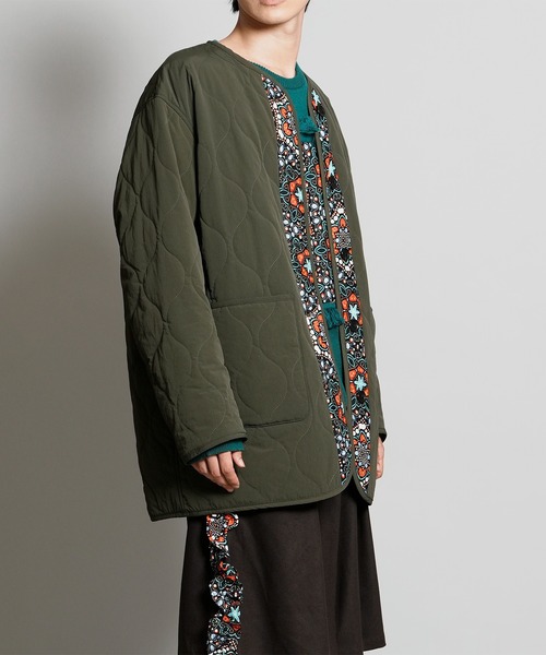 moyan ecri(モヤン エクリ)の「<moyan ecri>リバーシブルキルトナイロンブルゾンREVERSIBLE QUILT BLOUSON(ブルゾン・メンズ・ライトカーキ/ダークカーキ/ブラック系その他・FREE)」の7枚目の写真
