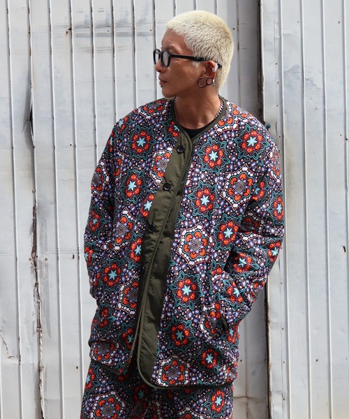 moyan ecri(モヤン エクリ)の「<moyan ecri>リバーシブルキルトナイロンブルゾンREVERSIBLE QUILT BLOUSON(ブルゾン・メンズ・ライトカーキ/ダークカーキ/ブラック系その他・FREE)」の11枚目の写真