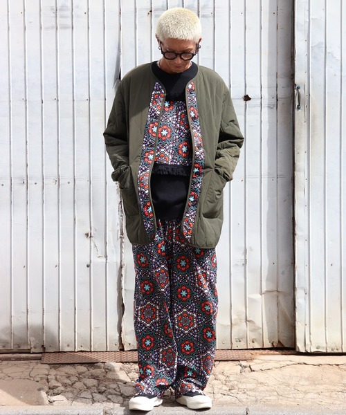 moyan ecri(モヤン エクリ)の「<moyan ecri>リバーシブルキルトナイロンブルゾンREVERSIBLE QUILT BLOUSON(ブルゾン・メンズ・ライトカーキ/ダークカーキ/ブラック系その他・FREE)」の18枚目の写真
