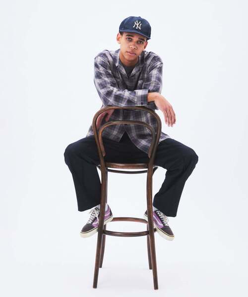 PENDLETON(ペンドルトン)の「PENDLETON / ペンドルトン 別注 オープンカラーシャツ(シャツ/ブラウス・メンズ・コバルトブルー/ベージュ/ブラウン系その他/ブラック・MEDIUM/LARGE)」の6枚目の写真