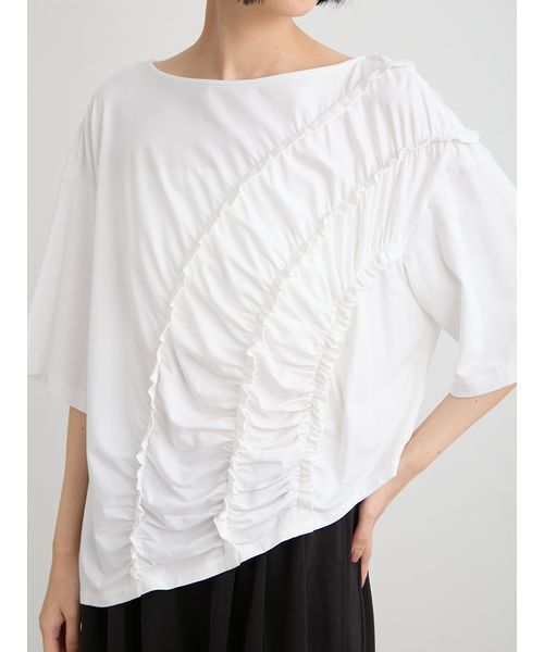 MIESROHE（ミースロエ）の「【洗える】【Nuriコラボ】ギャザーカットトップス（Tシャツ/カットソー・レディース・ブラック/ホワイト・F）」の10枚目の写真