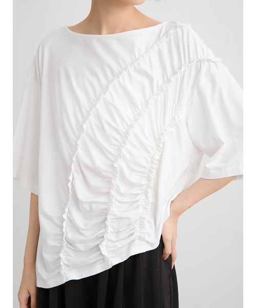 MIESROHE（ミースロエ）の「【洗える】【Nuriコラボ】ギャザーカットトップス（Tシャツ/カットソー・レディース・ブラック/ホワイト・F）」の11枚目の写真