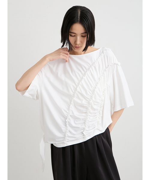 MIESROHE（ミースロエ）の「【洗える】【Nuriコラボ】ギャザーカットトップス（Tシャツ/カットソー・レディース・ブラック/ホワイト・F）」の15枚目の写真