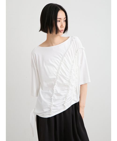 MIESROHE（ミースロエ）の「【洗える】【Nuriコラボ】ギャザーカットトップス（Tシャツ/カットソー・レディース・ブラック/ホワイト・F）」の16枚目の写真