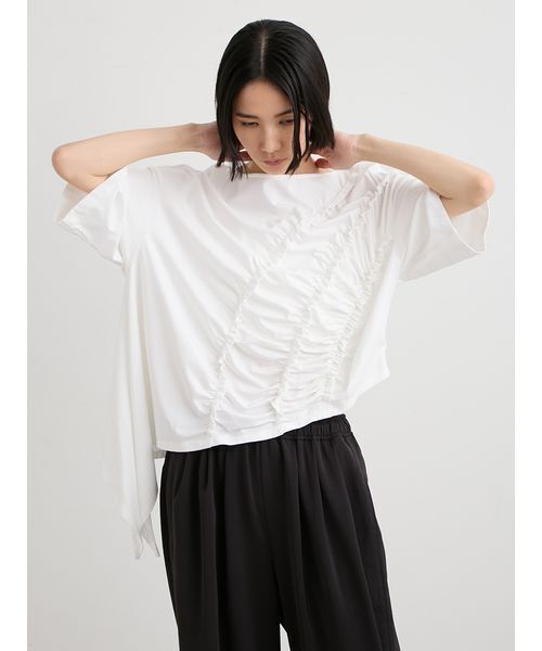 MIESROHE（ミースロエ）の「【洗える】【Nuriコラボ】ギャザーカットトップス（Tシャツ/カットソー・レディース・ブラック/ホワイト・F）」の17枚目の写真