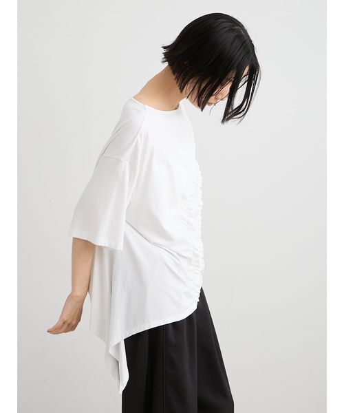 MIESROHE（ミースロエ）の「【洗える】【Nuriコラボ】ギャザーカットトップス（Tシャツ/カットソー・レディース・ブラック/ホワイト・F）」の20枚目の写真