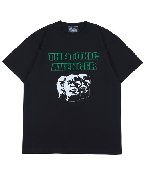 MEDICOM TOY(メディコムトイ)の「MLE × The Toxic Avenger "THREE HEADS" TEE(Tシャツ/カットソー・メンズ・ブラック・SMALL/MEDIUM/LARGE/X-LARGE)」の1枚目の写真