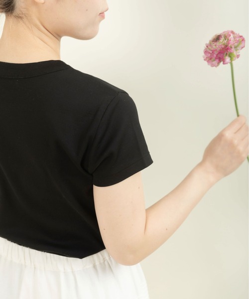 CHILD WOMAN（チャイルドウーマン）の「連シルフライス クルーネック 半袖Tシャツ（Tシャツ/カットソー・レディース・ピンク/レッド系その他/ホワイト/ブラック系その他/レッド系その他2/サックスブルー/ブラック系その他2/ブラック・FREE）」の2枚目の写真