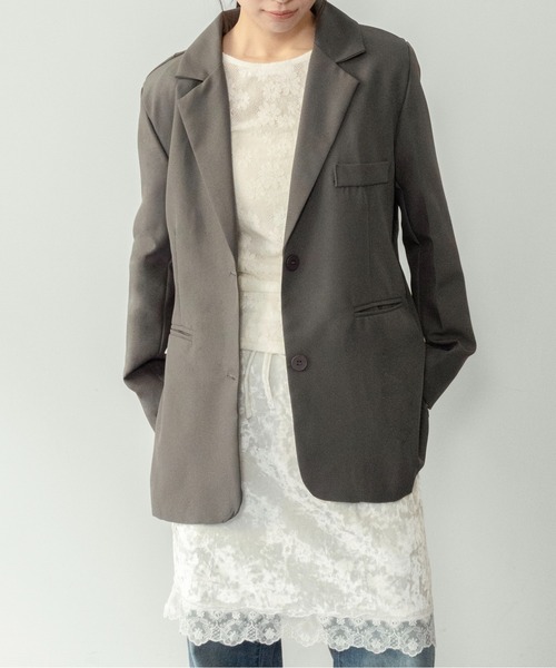 on:nue（オンニュ）の「【on:nue】[着用動画あり！] シングルバックスリットテーラードジャケット /2026 SS COLLECTION（テーラードジャケット・レディース・ブラック/グレー・FREE）」の2枚目の写真