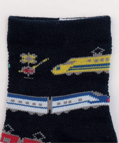 kladskap（クレードスコープ）の「電車柄ショートソックス（ソックス/靴下・キッズ・ネイビー/オフホワイト・L(18-20cm)/M(16-18cm)/S(13-15cm)/11-13cm）」の3枚目の写真