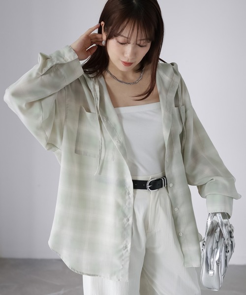 Riberry（リベリー）の「オーバーサイズフードチェックシャツ（シャツ/ブラウス・レディース・ブラック/オフホワイト/グリーン・FREE）」の18枚目の写真