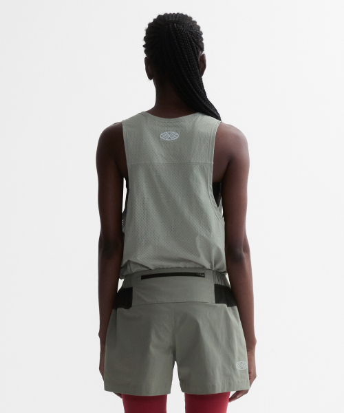 MENASOO（ミナス）の「VENODE Three Track Logo Active Sleeve_Beige（Tシャツ/カットソー・レディース・Beige・1/2）」の3枚目の写真