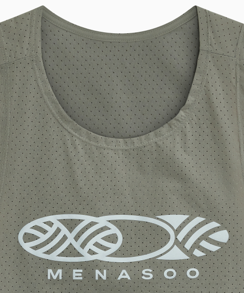 MENASOO（ミナス）の「VENODE Three Track Logo Active Sleeve_Beige（Tシャツ/カットソー・レディース・Beige・1/2）」の18枚目の写真