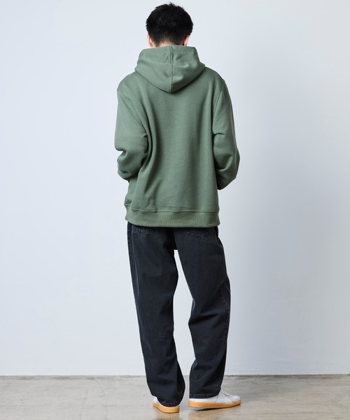 L.L.Bean(エルエルビーン)の「エッセンシャル・グラフィック・スウェットシャツ、フーディ 米国フィット・レギュラー(パーカー・メンズ・ベージュ/ネイビー/グリーン・LARGE/MEDIUM/SMALL)」の11枚目の写真