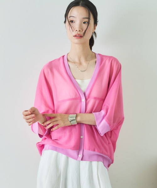 Doux archives(ドゥアルシーヴ)の「【ZOZO限定】トリコットシフォンドルマンカーディガン(カーディガン/ボレロ・レディース・ブラウン/ブラック/ピンク・FREE)」の3枚目の写真