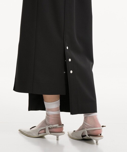 UNITED TOKYO（ユナイテッドトウキョウ）の「【新作】バイカラーアシメタイトスカート｜ウォッシャブル/オフィスカジュアル/細見え/春服（スカート・レディース・マルチ/ブラック/ベージュ・1/3/2）」の15枚目の写真