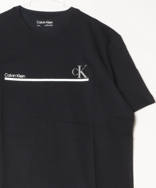 Calvin Klein(カルバン・クライン)の「Calvin Klein / カルバンクライン SS HD MONOGRAM CREWNK TEE モノグラム 半袖クルーネックTシャツ(Tシャツ/カットソー・メンズ・ブラック/ホワイト・L/M/S)」の2枚目の写真