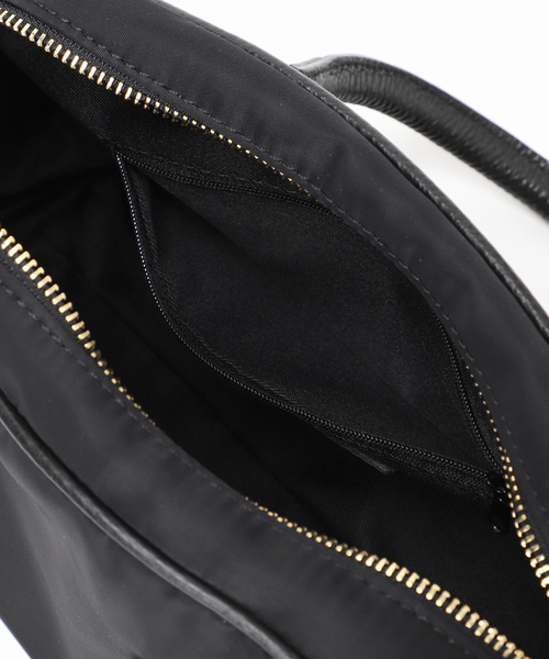 JOURNAL STANDARD（ジャーナルスタンダード）の「【AULENTTI/オウレンティ】 NYLON BOSTON BAG（ボストンバッグ・レディース・カーキ/ブラック・FREE）」の12枚目の写真