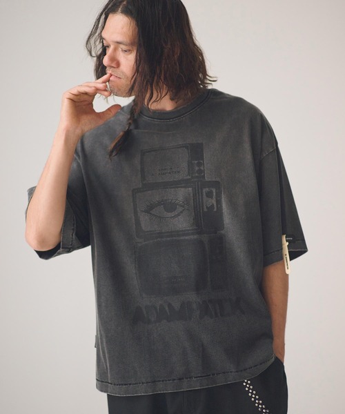 ADAM PATEK(アダムパテック)の「ADAMPATEK/noise aging T/プリントエイジング加工Tシャツ(Tシャツ/カットソー・メンズ・ピンク/グリーン/ブラック/ホワイト・2/1)」の2枚目の写真