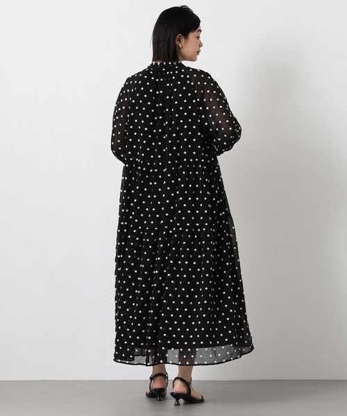 Gready Brilliant（グレディブリリアン）の「花刺繍ティアードワンピ（ワンピース・レディース・ブラック×ホワイト・38）」の5枚目の写真