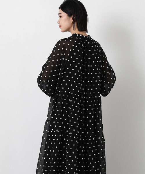 Gready Brilliant（グレディブリリアン）の「花刺繍ティアードワンピ（ワンピース・レディース・ブラック×ホワイト・38）」の10枚目の写真
