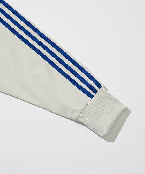 adidas(アディダス)の「adidas/アディダス 【Exclusive/販路限定】 FIREBIRD TRACK TOP(ブルゾン・メンズ・ライトグレー・SMALL/MEDIUM/LARGE/X-LARGE/XX-LARGE)」の6枚目の写真