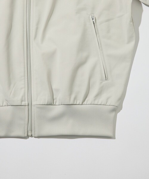 adidas(アディダス)の「adidas/アディダス 【Exclusive/販路限定】 FIREBIRD TRACK TOP(ブルゾン・メンズ・ライトグレー・SMALL/MEDIUM/LARGE/X-LARGE/XX-LARGE)」の7枚目の写真