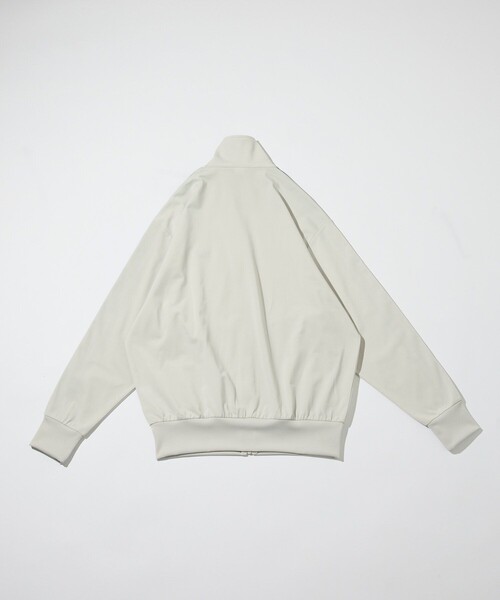 adidas(アディダス)の「adidas/アディダス 【Exclusive/販路限定】 FIREBIRD TRACK TOP(ブルゾン・メンズ・ライトグレー・SMALL/MEDIUM/LARGE/X-LARGE/XX-LARGE)」の10枚目の写真