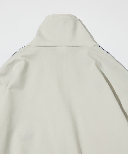 adidas(アディダス)の「adidas/アディダス 【Exclusive/販路限定】 FIREBIRD TRACK TOP(ブルゾン・メンズ・ライトグレー・SMALL/MEDIUM/LARGE/X-LARGE/XX-LARGE)」の11枚目の写真