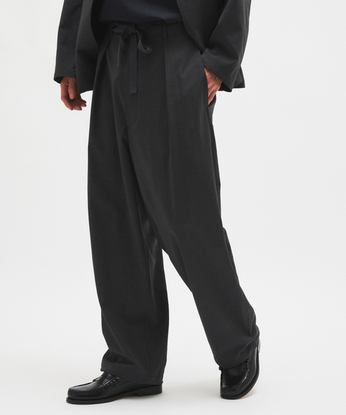 JOURNAL STANDARD（ジャーナルスタンダード）の「EVALET / エバレット ST オーバー パンツ "セットアップ着用可能"（スラックス・メンズ・ブラック系その他/カーキ/ネイビー・MEDIUM/SMALL/LARGE）」の10枚目の写真