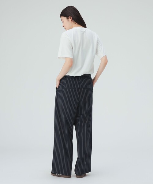 BEAMS HEART(ビームスハート)の「カラフルプリント Tシャツ(Tシャツ/カットソー・レディース・チャコールグレー/レッド/オフホワイト・FREE)」の6枚目の写真